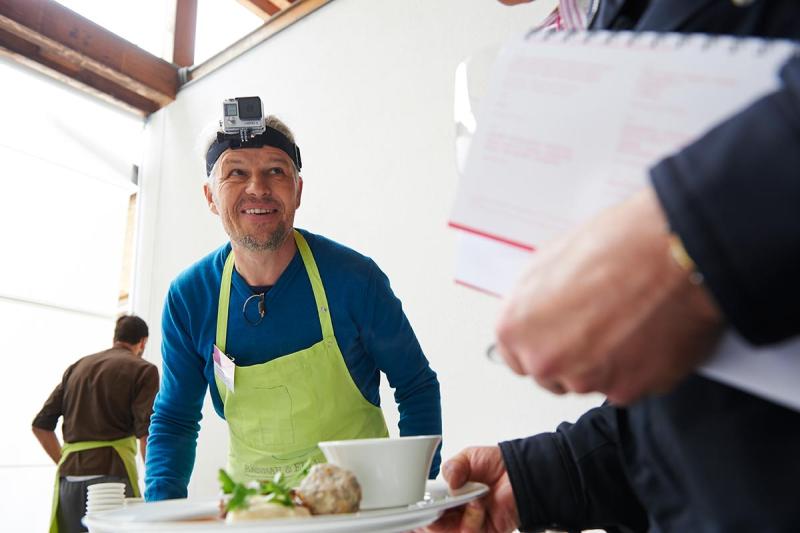 23Gastronomy---Hannah--Elia